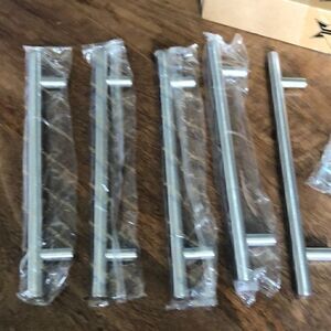 Ravinte Round Cabinet Handles 5 Pack 6-3/10 inch spacing w/screws NWOT